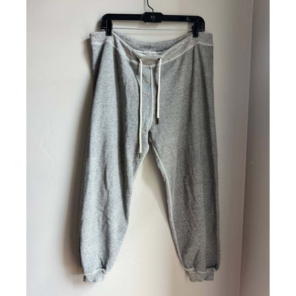 the GREAT Cropped Sweatpant Varsity Gray Jogger 2 Clean Girl Athleisure Lounge - Picture 3 of 7